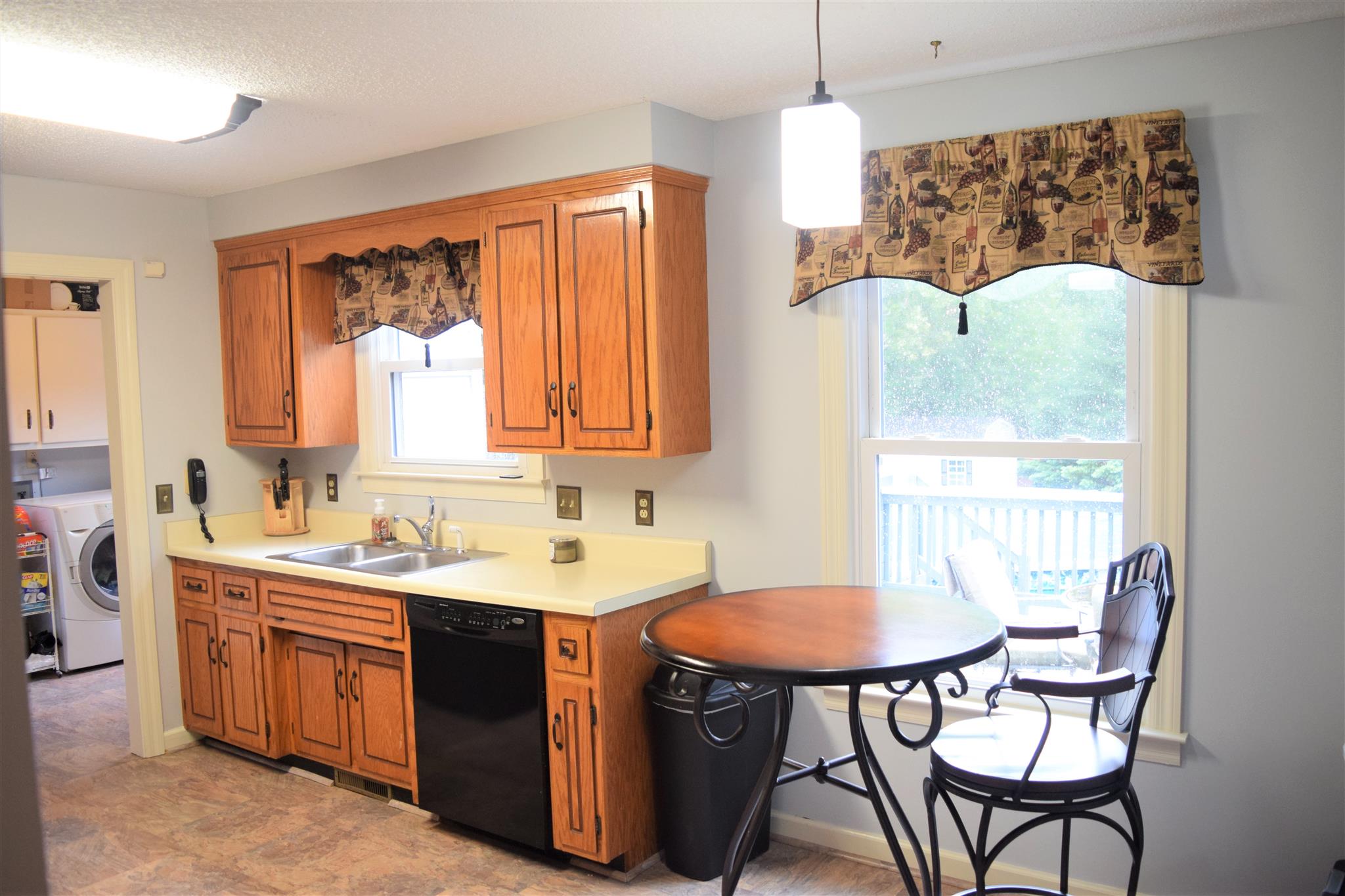 3109 Trough Springs Road Clarksville, TN 37043 - Photo 6 of 17 Gallery Image 6