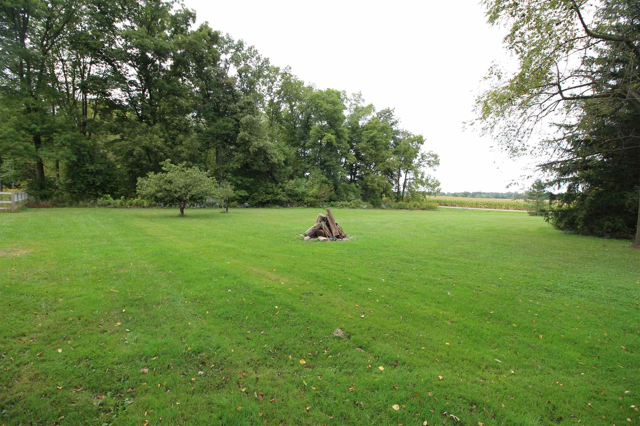 12401 Fisher Road Fort Wayne, IN 46818 - Photo 7 of 35