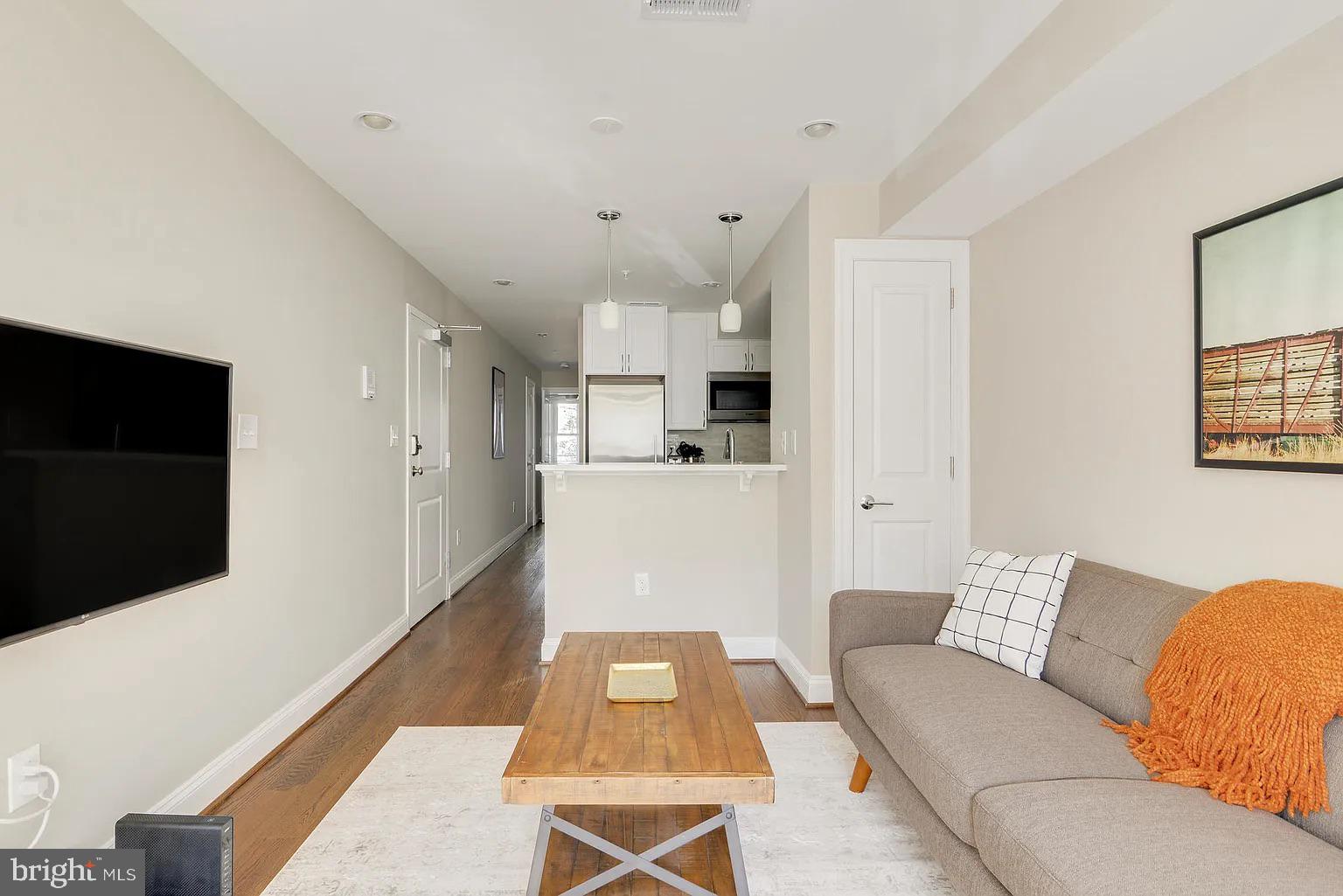 1823 S Street Northwest, Unit 3 Washington, DC 20009 - Photo 5 of 16