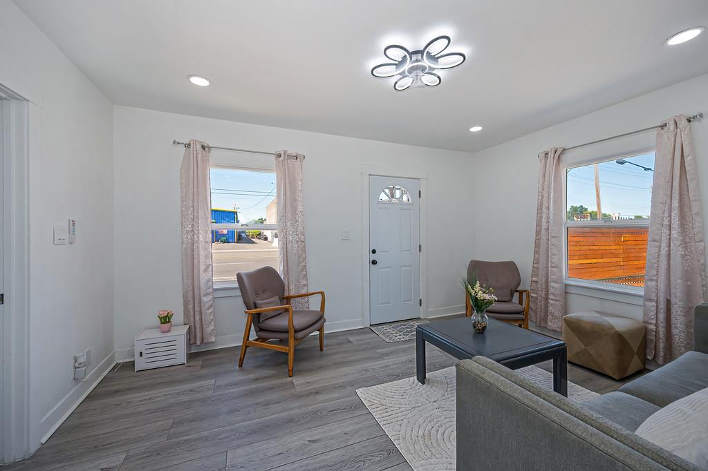 2820 Fruitridge Road Sacramento, CA 95820 - Photo 17 of 68