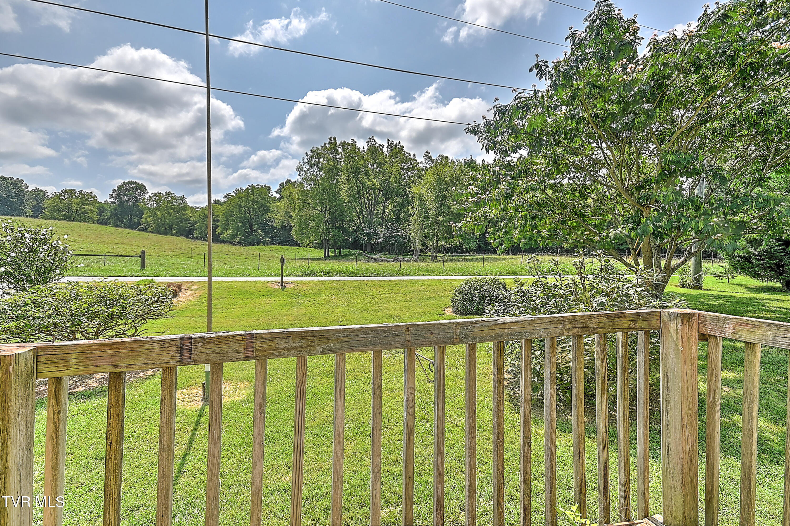 4045 Afton Road Afton, TN 37616 - Photo 32 of 36 32