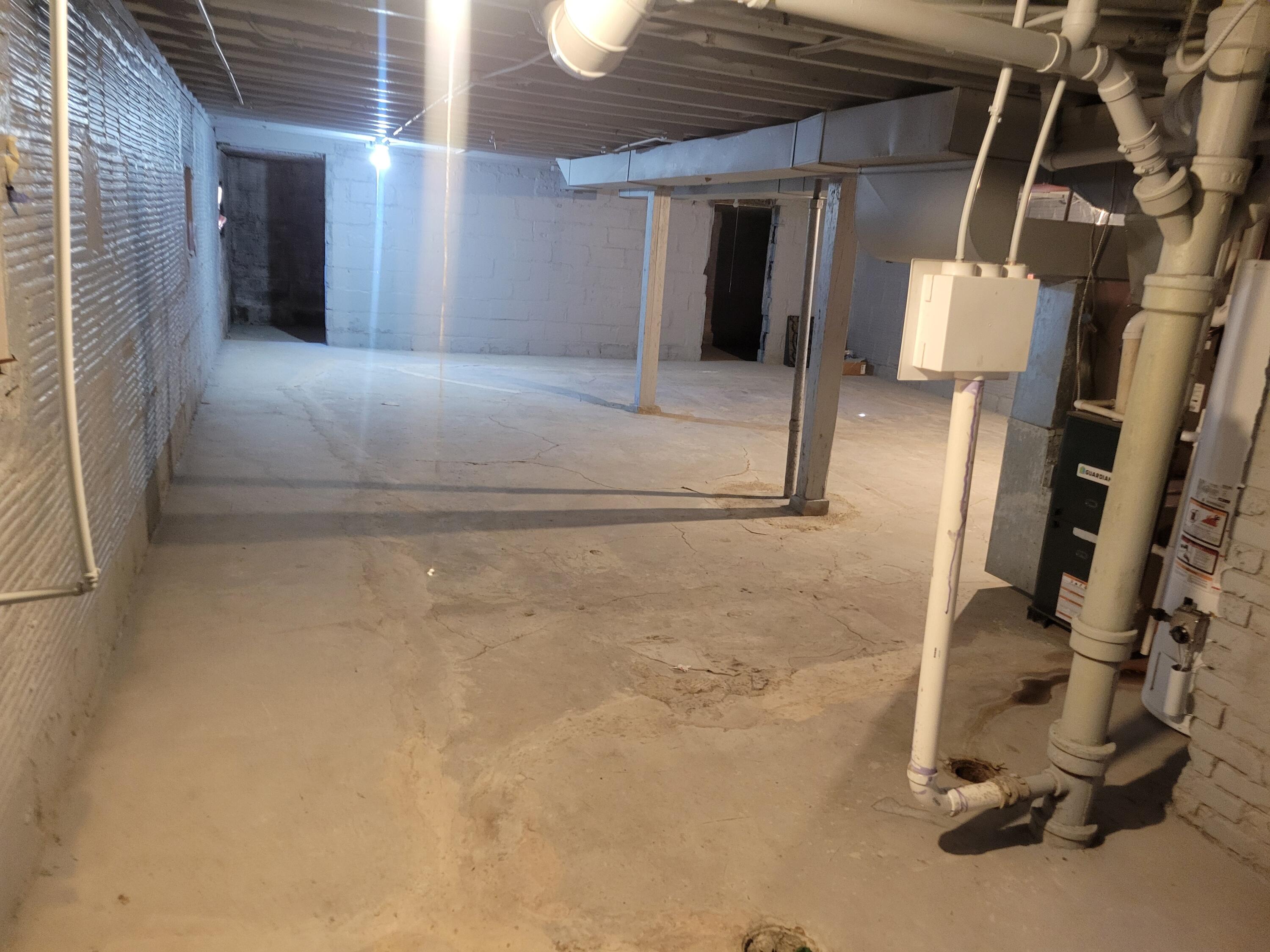 4738 Delaware Street Gary, IN 46409 - Photo 11 of 14 a view of lobby