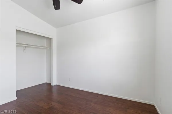 $520,000 | 330 Laguna Glen Drive, Henderson, NV 89014