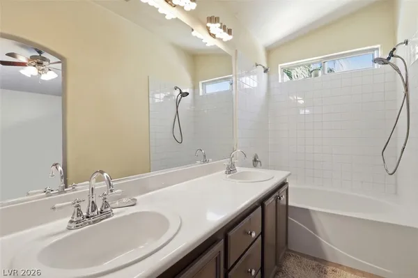 $520,000 | 330 Laguna Glen Drive, Henderson, NV 89014