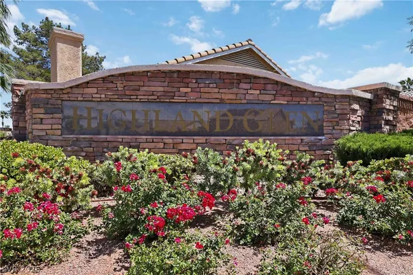 $520,000 | 330 Laguna Glen Drive, Henderson, NV 89014