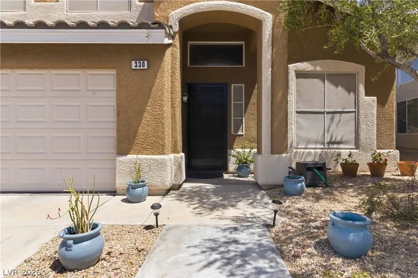 $520,000 | 330 Laguna Glen Drive, Henderson, NV 89014