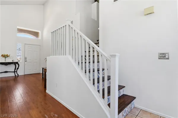 $520,000 | 330 Laguna Glen Drive, Henderson, NV 89014
