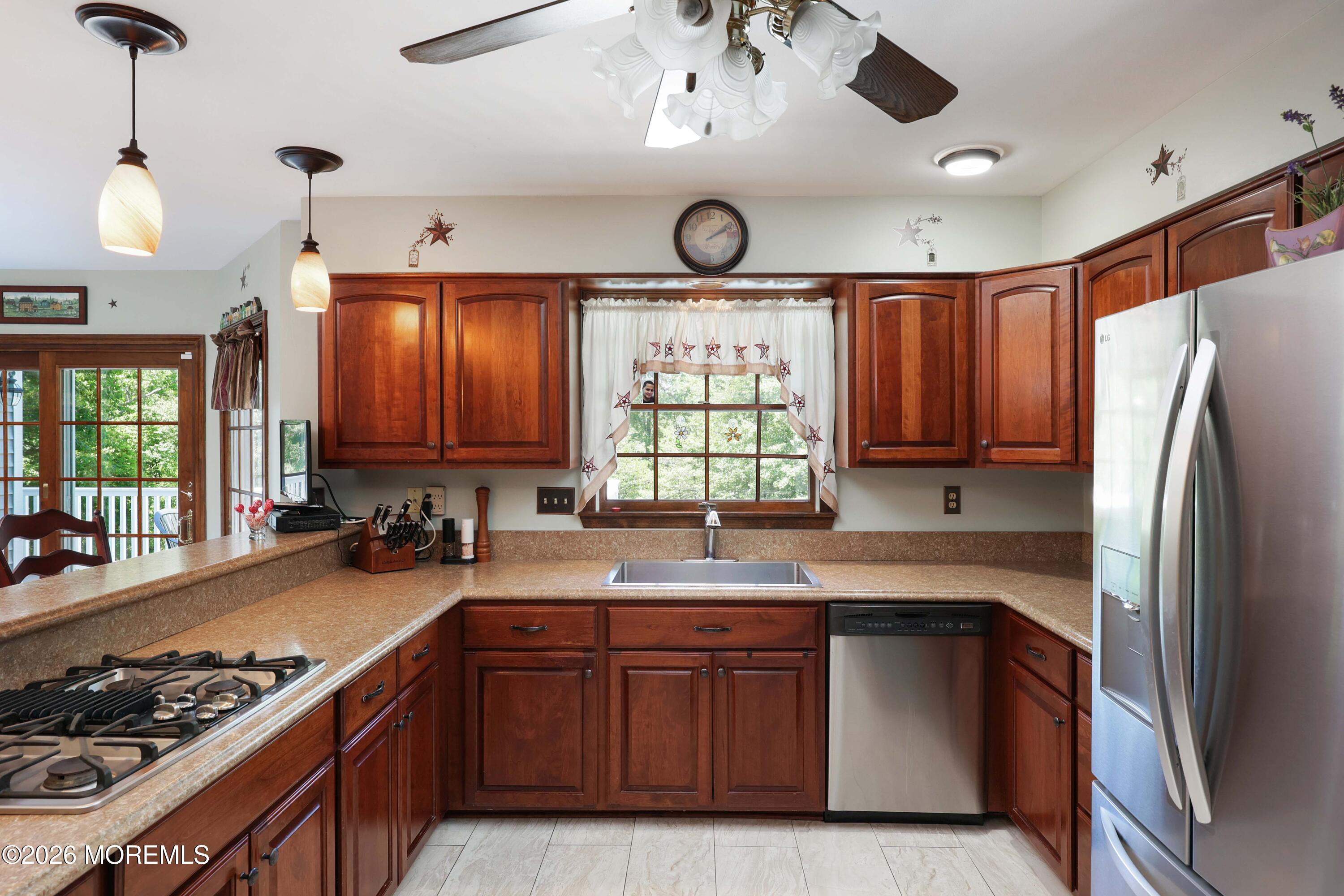 1908 Shadowbrook Drive Wall, NJ 07719 - Photo 25 of 64 758A3523