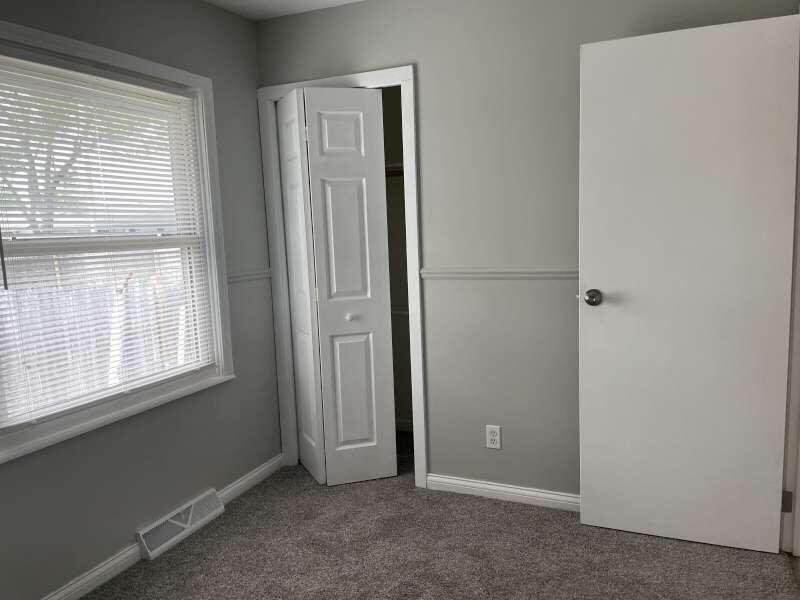 932 Post Road Muskegon, MI 49441 - Photo 20 of 37 IMG_5209