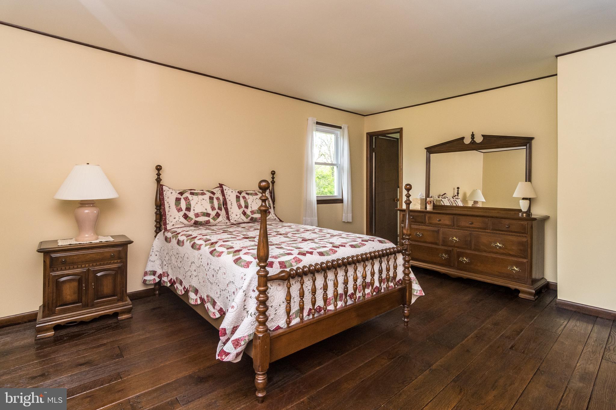 3398 Highway 212 Riegelsville, PA 18077 - Photo 11 of 28 Gallery Image 11