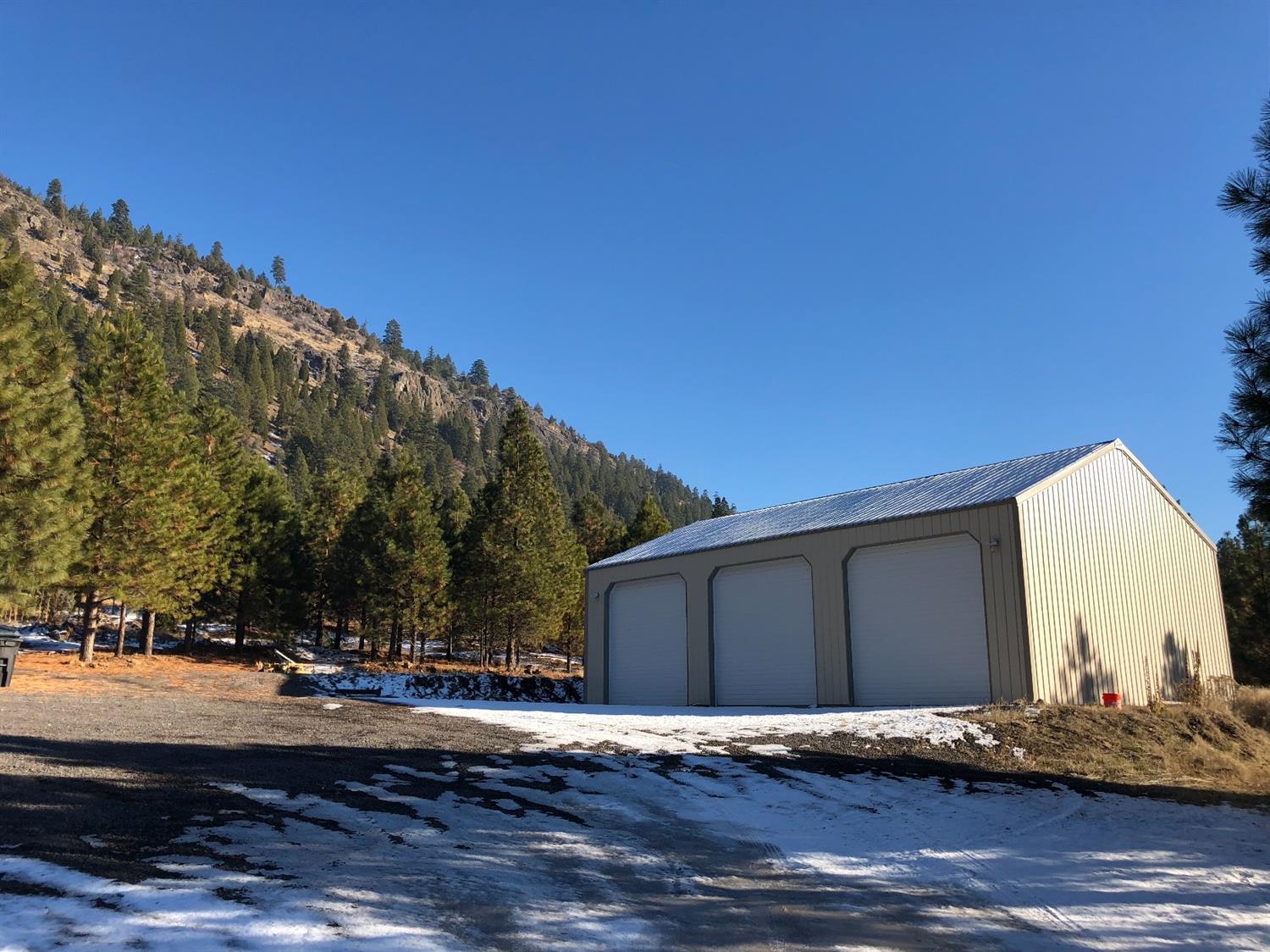 10401 Old Fort Road Klamath Falls, OR 97601 - Photo 2 of 35 Additional Photo