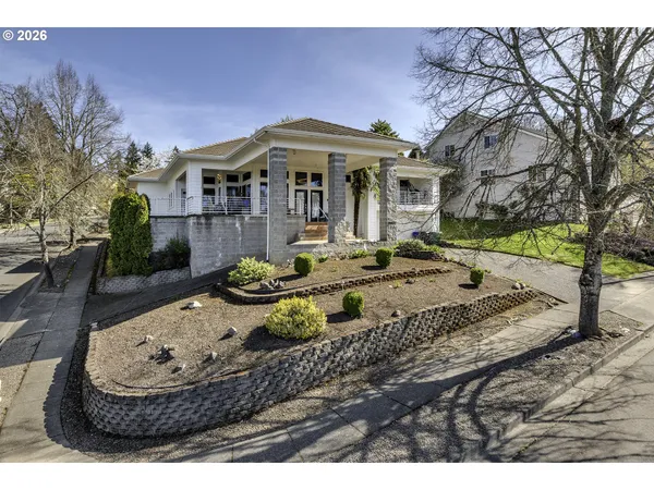 $825,000 | 16408 Southwest Timberland Drive, Beaverton, OR 97007