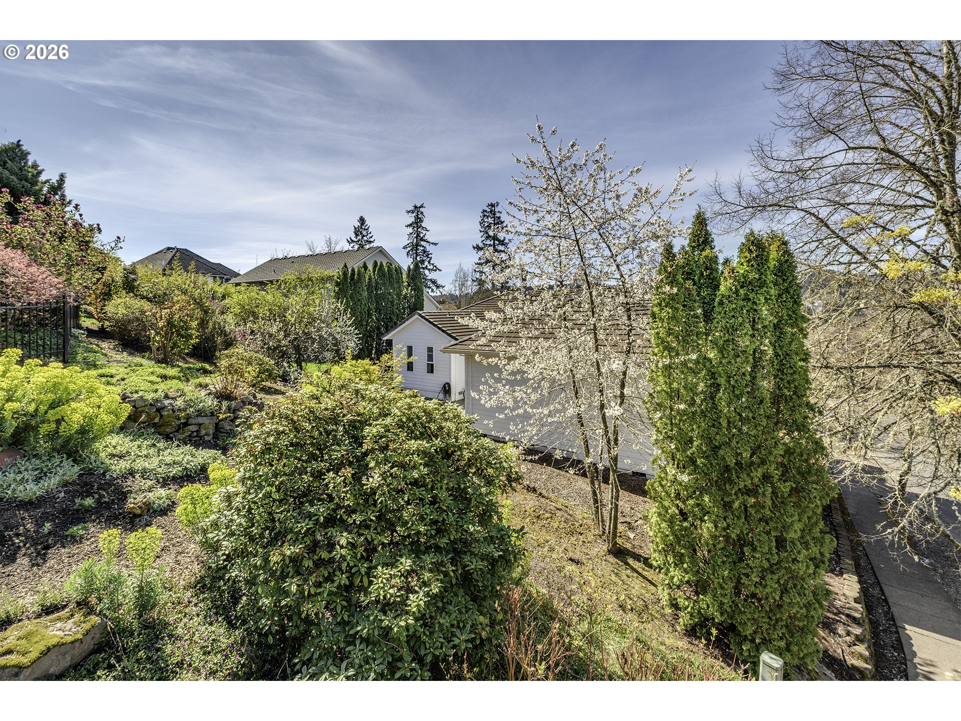 16408 Southwest Timberland Drive Beaverton, OR 97007 - Photo 4 of 17