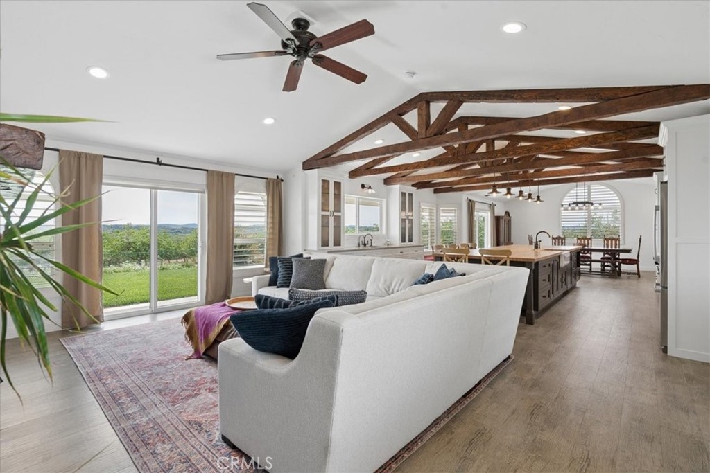 5565 High Ridge Road Paso Robles, CA 93446 - Photo 14 of 73 Gallery Image 14