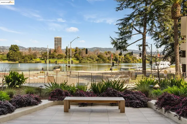 a view of a lake with houses