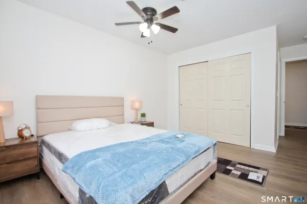 $2,200 | 1 Concorde Way, Unit B3, Windsor Locks, CT 06096