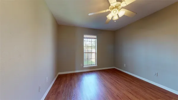 $1,100 | 1511 Hollow Hill Drive, Unit B, Bryan, TX 77802