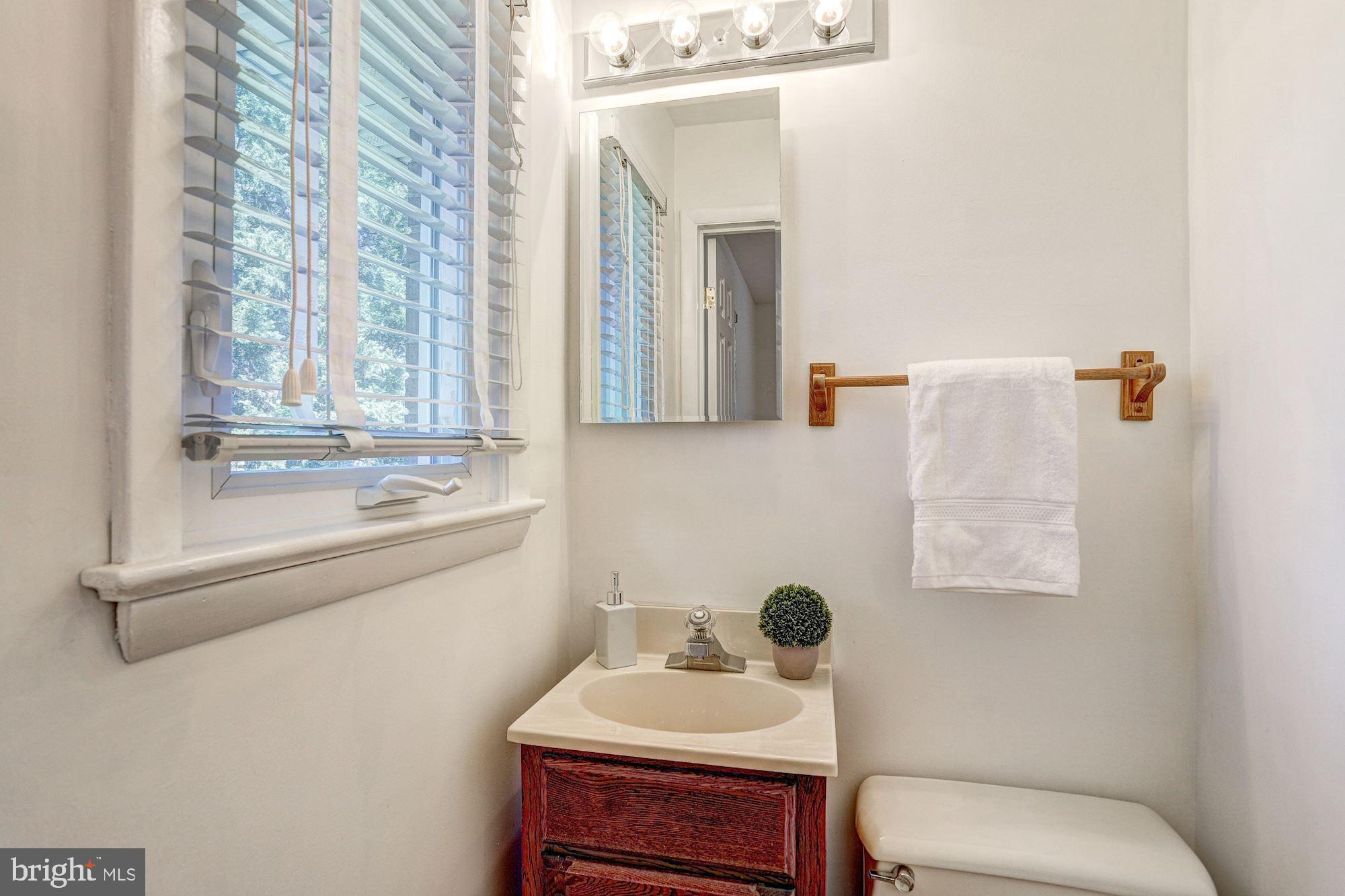 11501 Johns Hopkins Road Fulton, MD 20759 - Photo 26 of 44 En Suite Bath