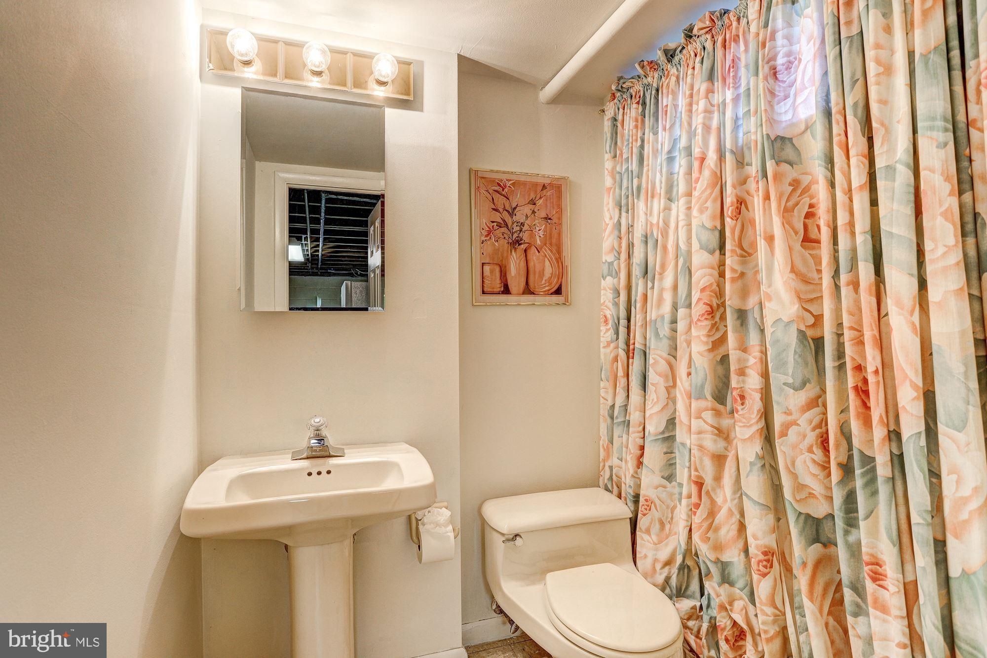 11501 Johns Hopkins Road Fulton, MD 20759 - Photo 34 of 44 Powder Room