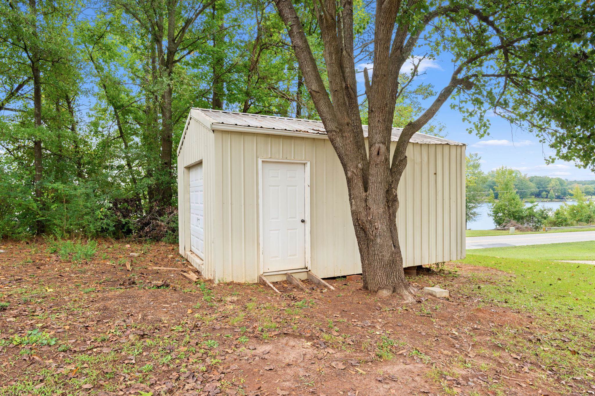 8551 Highway 9 Inman, SC 29349 - Photo 9 of 50