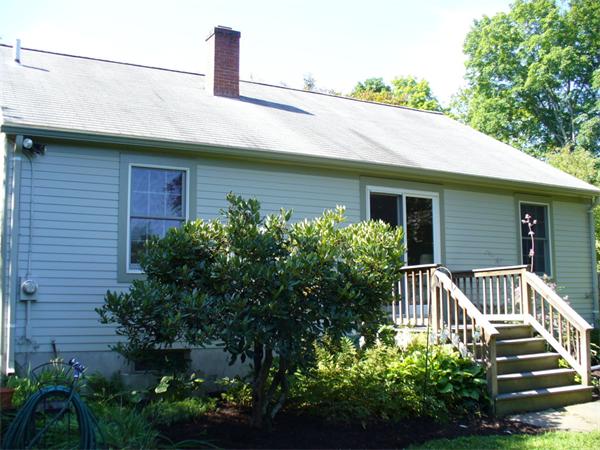32 Gleason Road Northampton, MA 01060 - Photo 4 of 17 Gallery Image 4