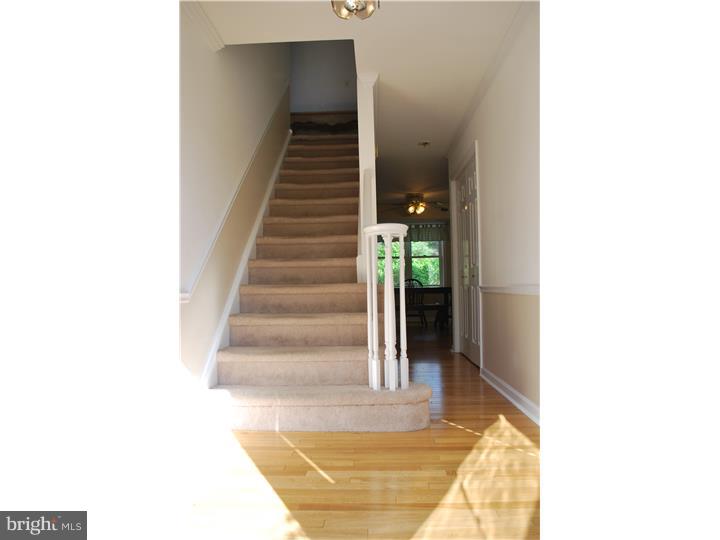 205 Julie Road Chalfont, PA 18914 - Photo 4 of 24 Gallery Image 4