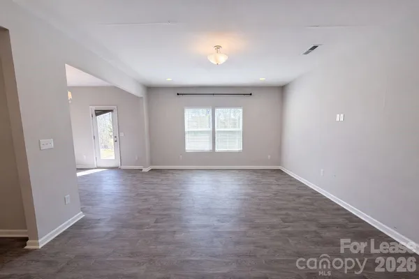 $2,275 | 11154 Woodland Crk Way, Charlotte, NC 28262