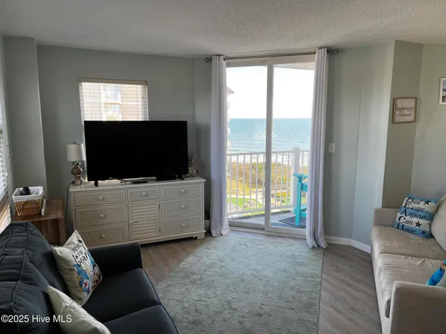 $1,995 | 2000 New River Inlet Road, Unit 2514, North Topsail Beach, NC 28460
