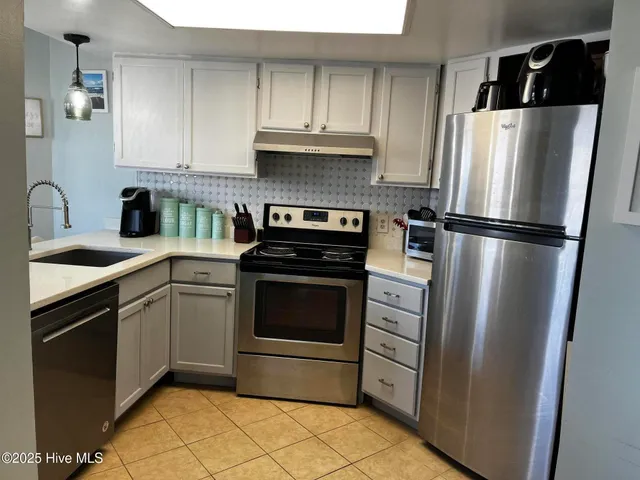 $1,995 | 2000 New River Inlet Road, Unit 2514, North Topsail Beach, NC 28460