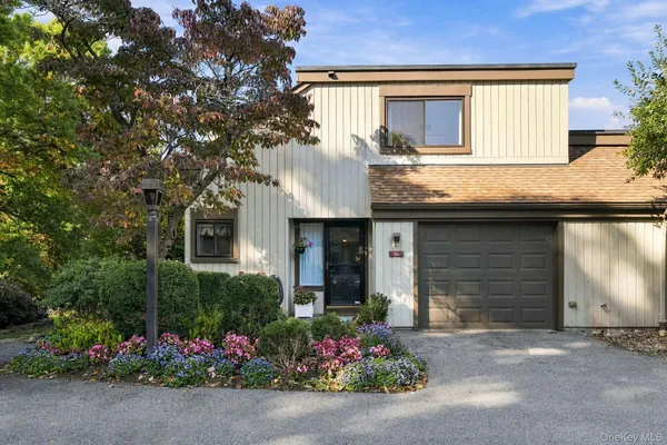 $650,000 | 104 Heritage Hills, Unit A, Somers, NY 10589