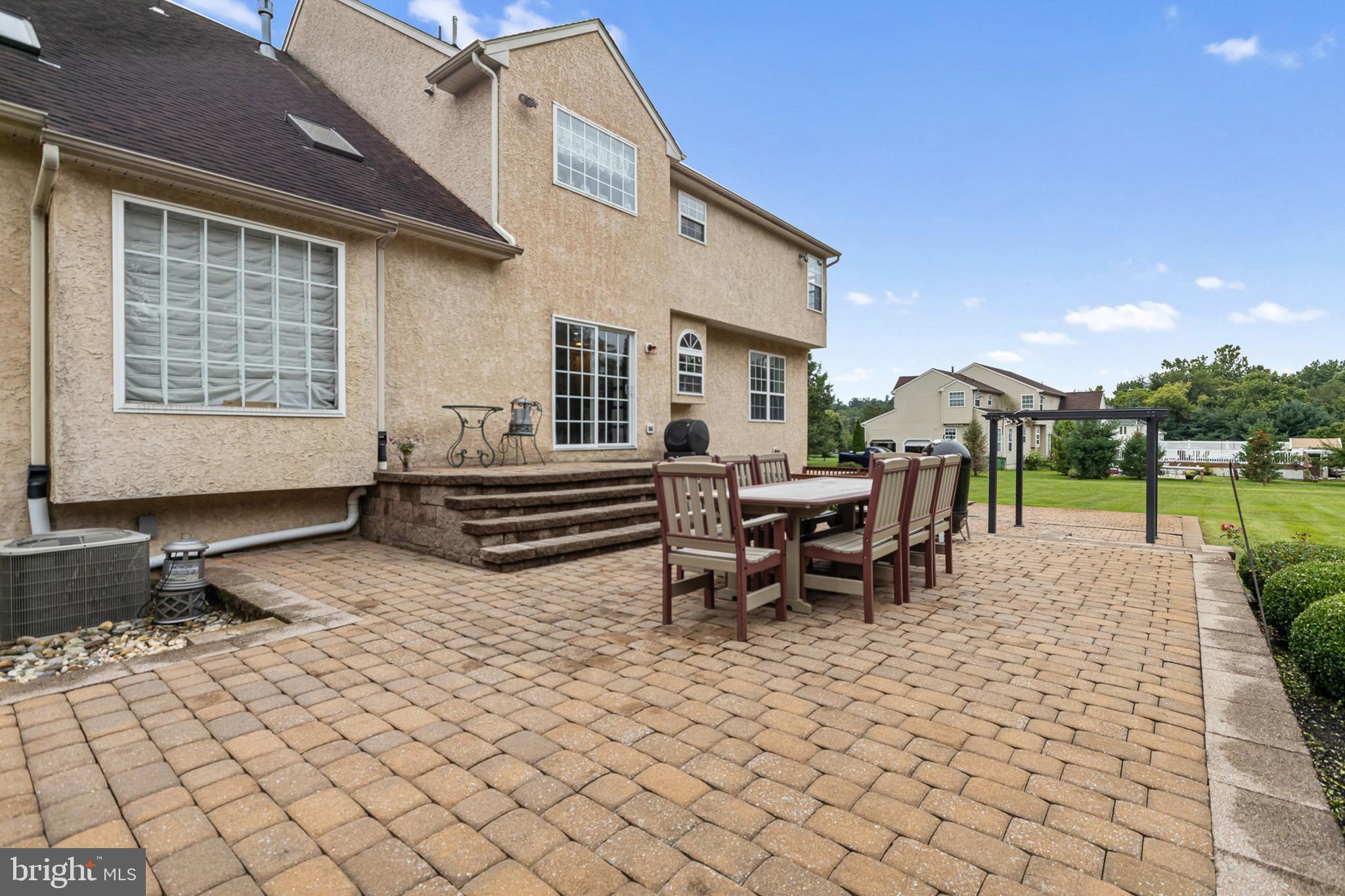195 Hunters Run Swedesboro, NJ 08085 - Photo 77 of 83 Back Patio
