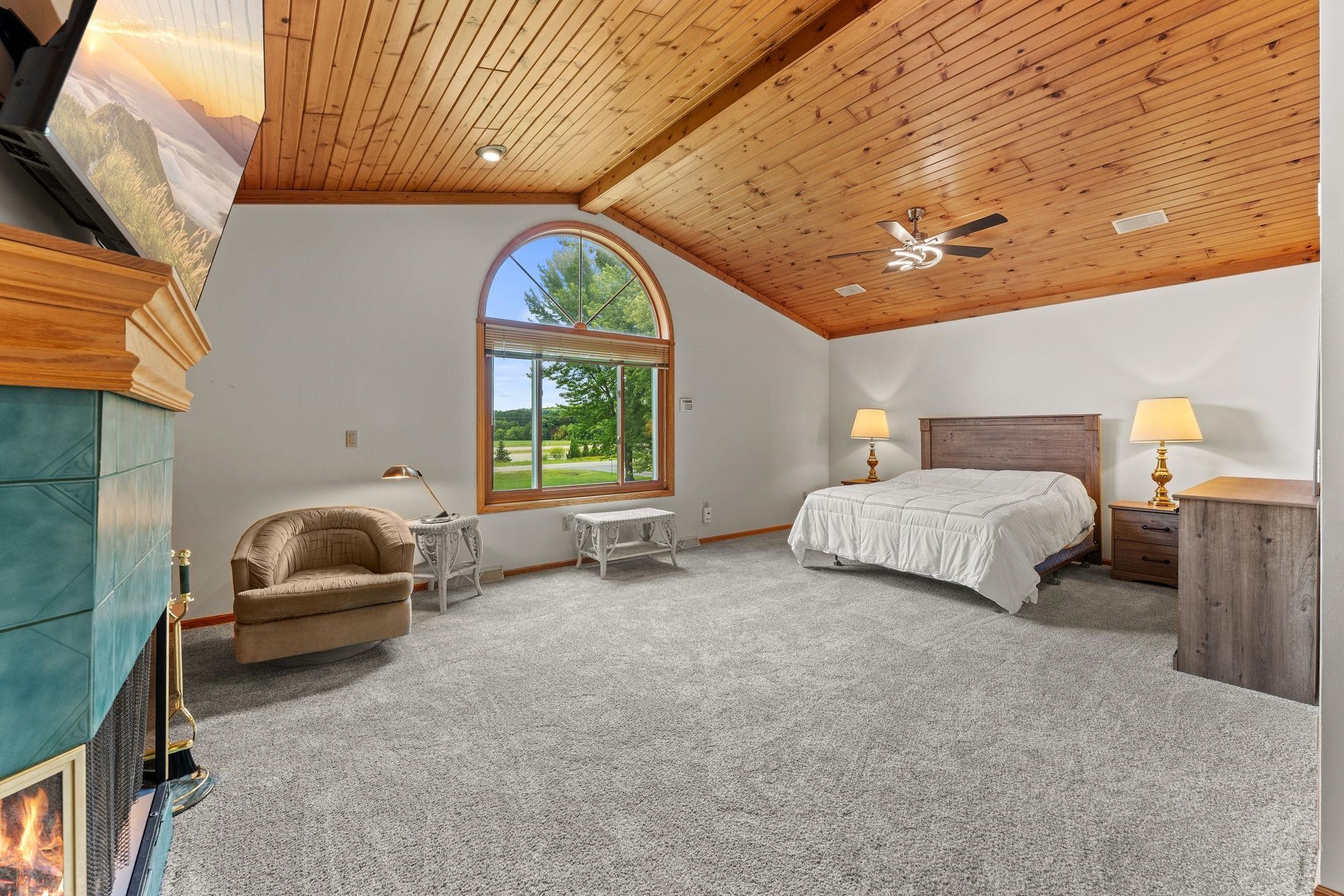 S6041 Oak Court Baraboo, WI 53913 - Photo 27 of 69
