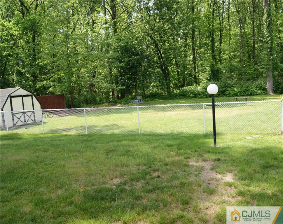 1815 Oak Road North Brunswick, NJ 08902 - Photo 22 of 24 Gallery Image 22