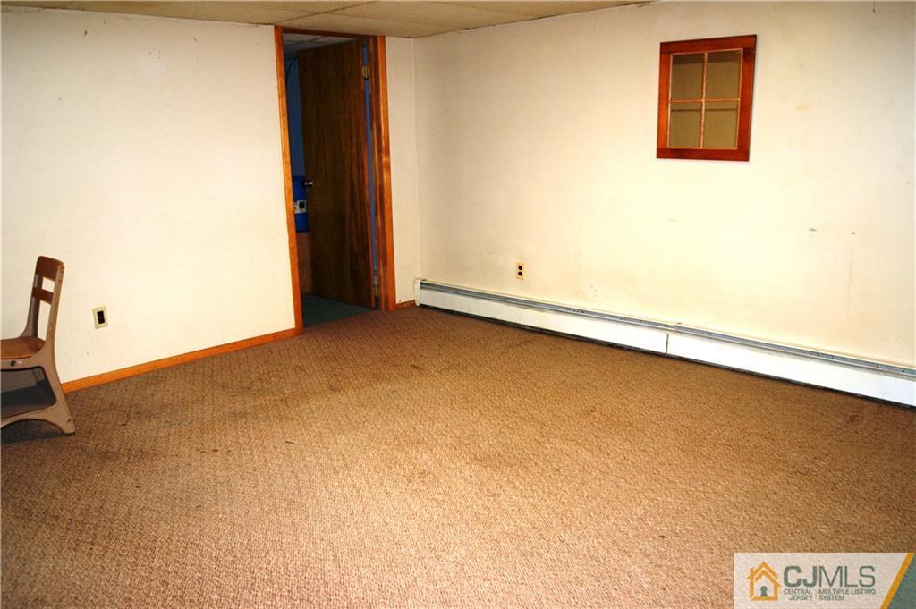 1815 Oak Road North Brunswick, NJ 08902 - Photo 10 of 24 Gallery Image 10