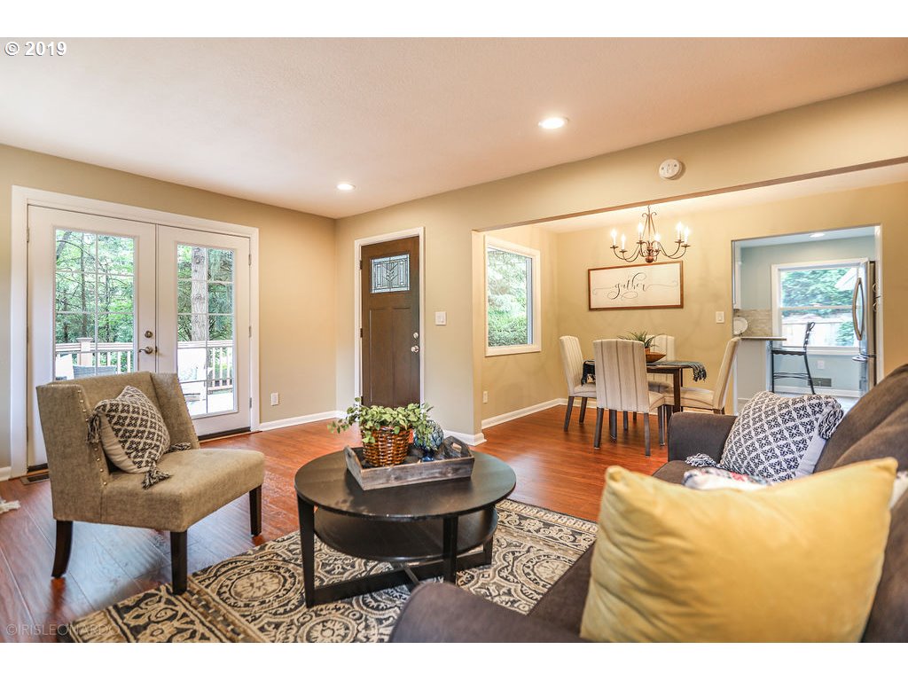 5600 Southwest Vermont Street Portland, OR 97219 - Photo 8 of 28 Gallery Image 8