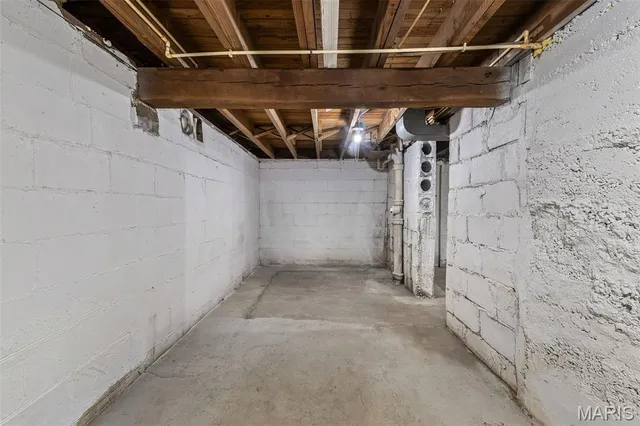 $135,000 | 10651 Thorpe Avenue, St. Louis, MO 63114