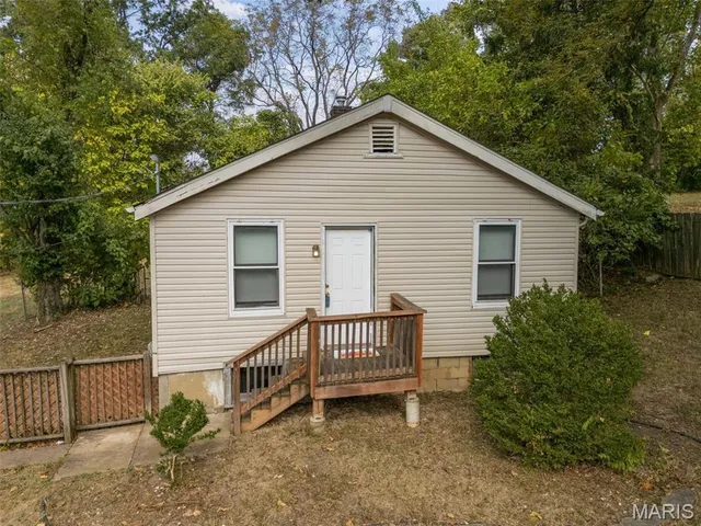 $135,000 | 10651 Thorpe Avenue, St. Louis, MO 63114