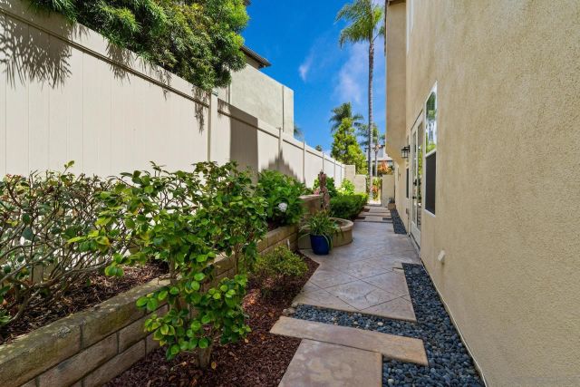 $2,600,000 | 616 Marlin Lane, Carlsbad, CA 92011