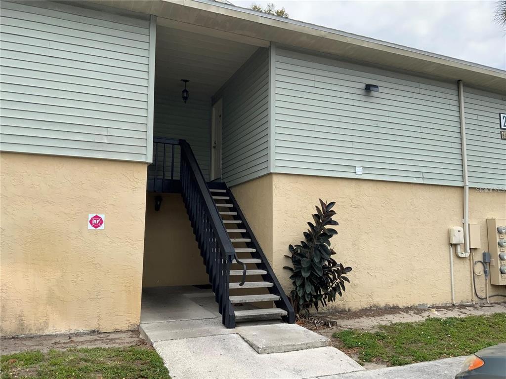 233 Red Maple Place, Unit 233 Brandon, FL 33510 - Photo 1 of 16