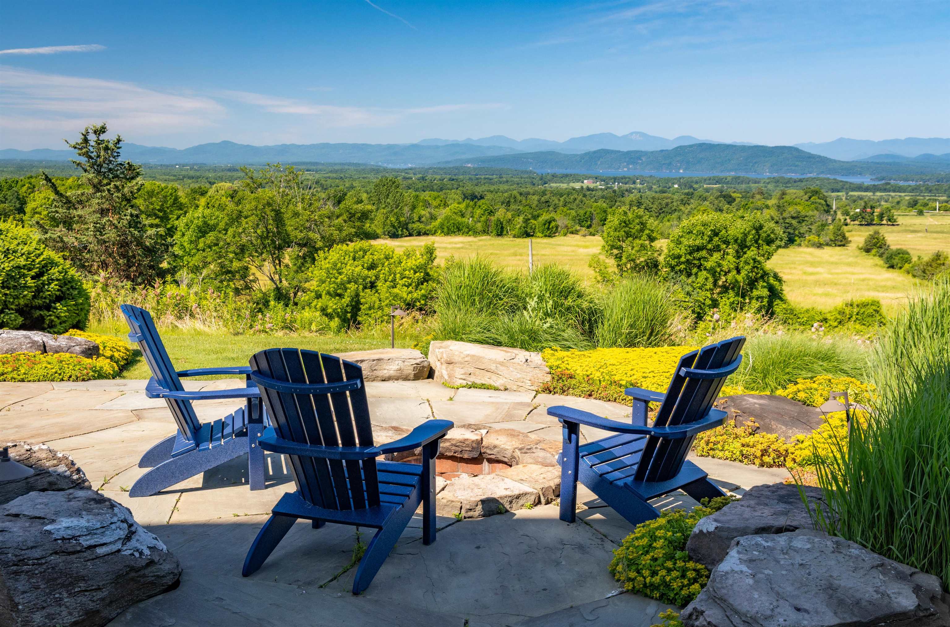 6110 Mt Philo Road Charlotte, VT 05445 - Photo 5 of 30 Gallery Image 5