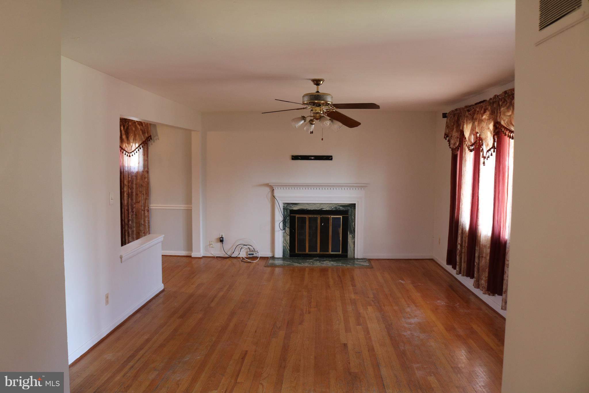 9604 Mt Pisgah Road Silver Spring, MD 20903 - Photo 11 of 17 Living Room