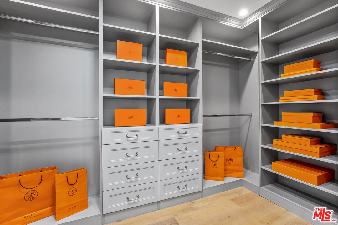 623 Walden Drive Beverly Hills, CA 90210 - Photo 16 of 28 a view of walk in closet and window