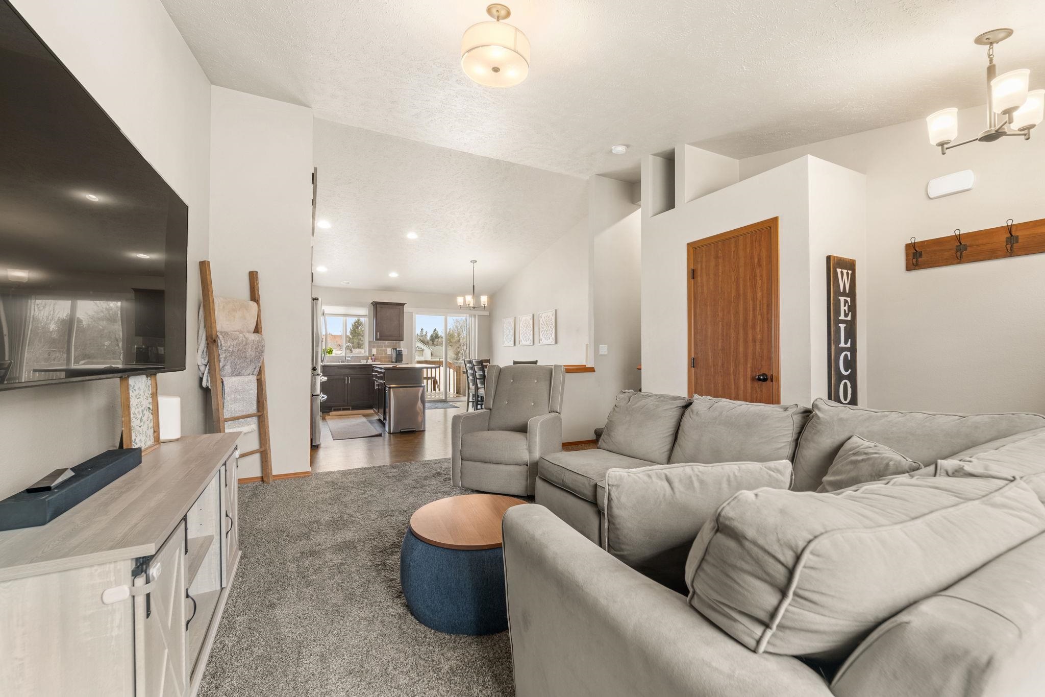 1316 South Pierce Road Spokane Valley, WA 99206 - Photo 4 of 38