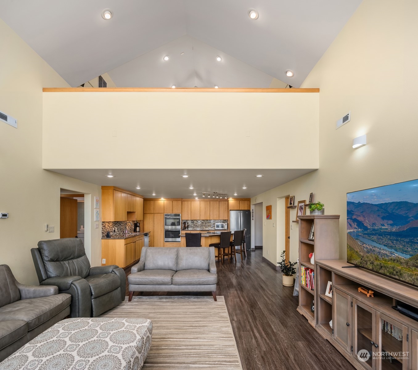 676 Meeks Road Wenatchee, WA 98801 - Photo 5 of 40 Gallery Image 5