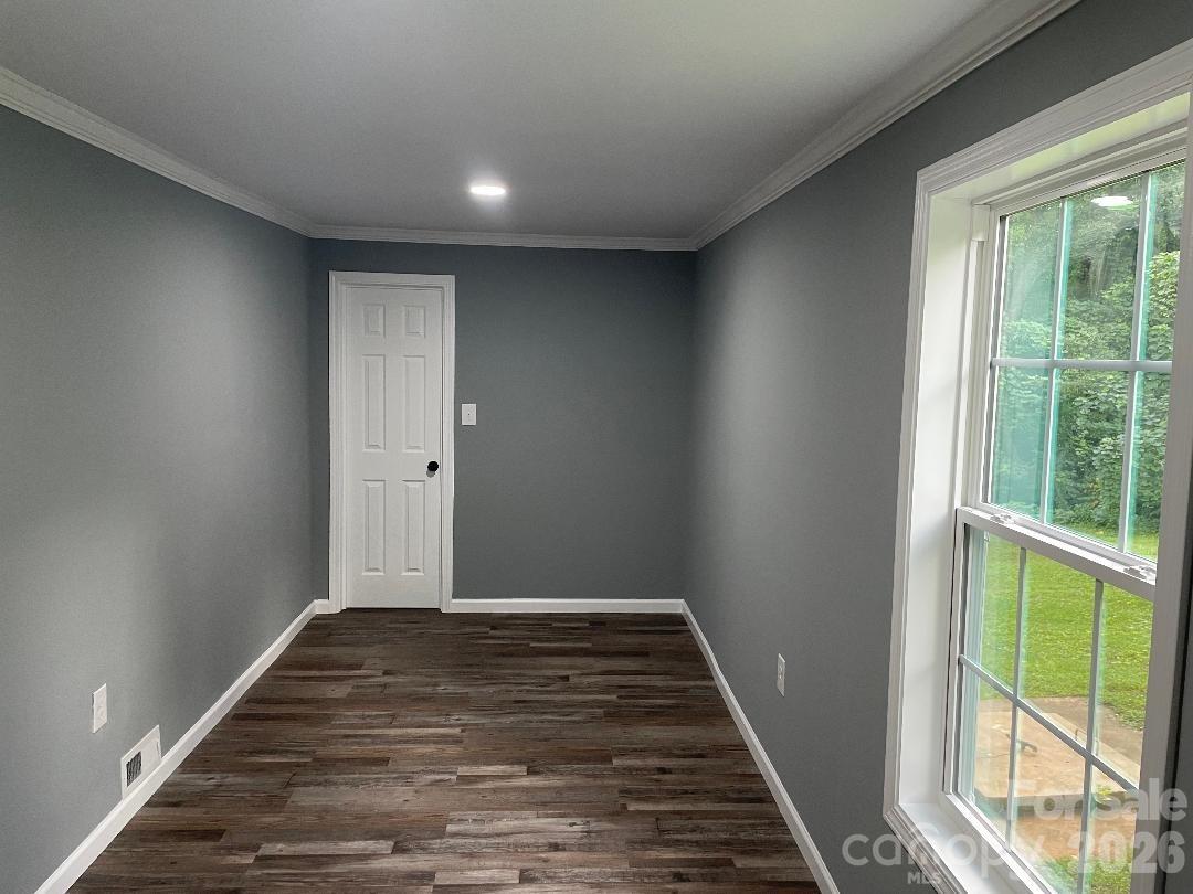 3900 Cook Road Valdese, NC 28690 - Photo 3 of 9 Gallery Image 3