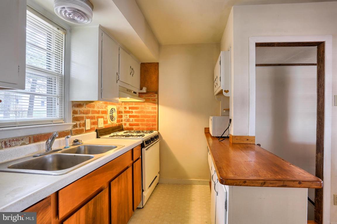 1903 Wabank Road Lancaster, PA 17603 - Photo 11 of 17 Gallery Image 11