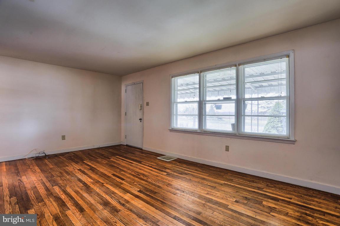 1903 Wabank Road Lancaster, PA 17603 - Photo 6 of 17 Gallery Image 6