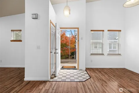 $350,000 | 8023 Custer Road Southwest, Unit B6, Lakewood, WA 98499