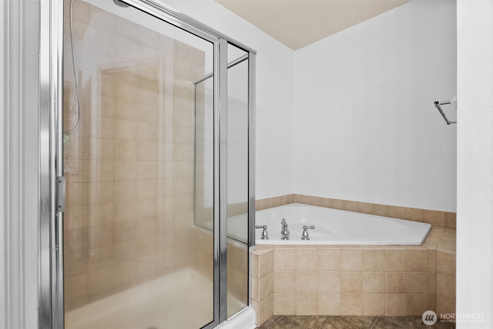 8023 Custer Road Southwest, Unit B6 Lakewood, WA 98499 - Photo 25 of 40