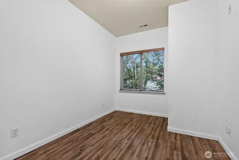 $350,000 | 8023 Custer Road Southwest, Unit B6, Lakewood, WA 98499